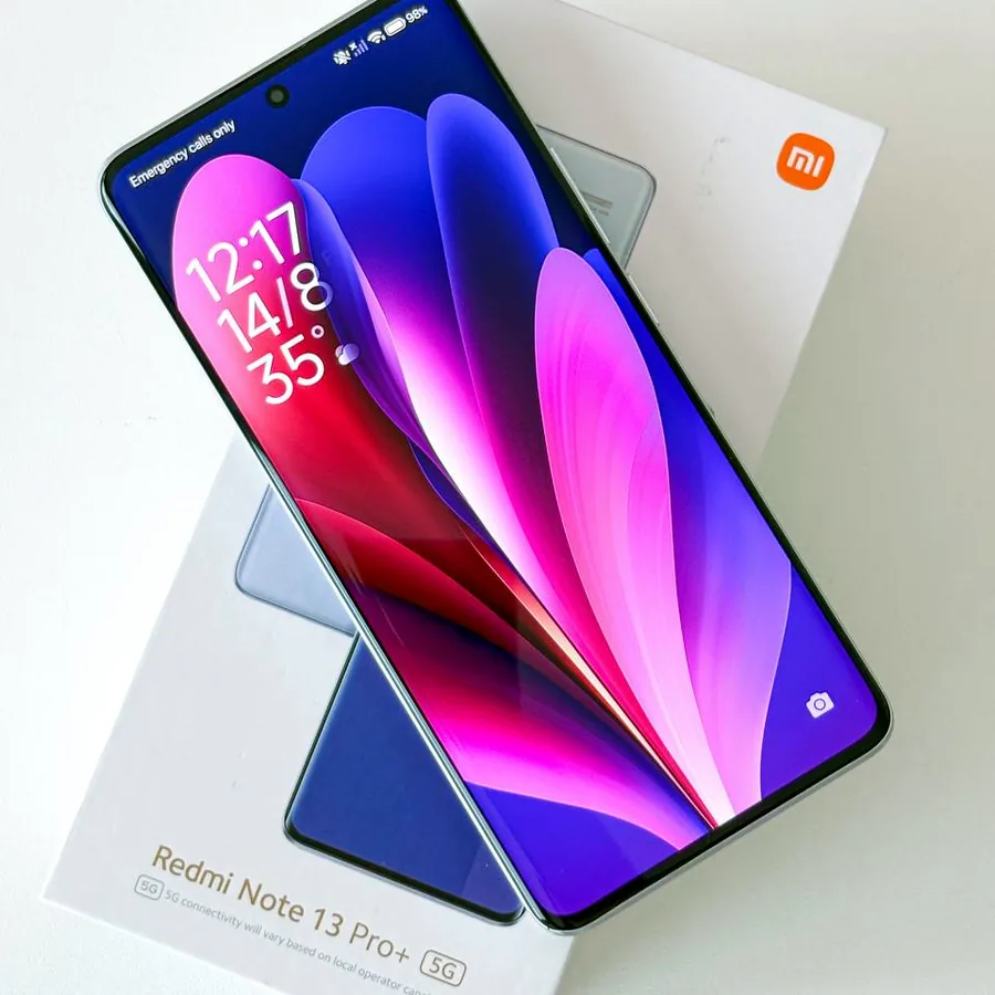 Xiaomi Redmi Note 13 Pro+ 5G, 8/256 GB, отличное состояние