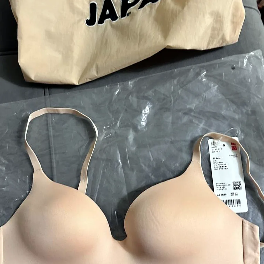 Бюстгальтер Uniqlo Wireless Bra, размер AB 75/80