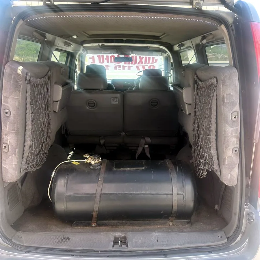 Honda Stepwgn 1999, 8 мест, пробег 250 000 км