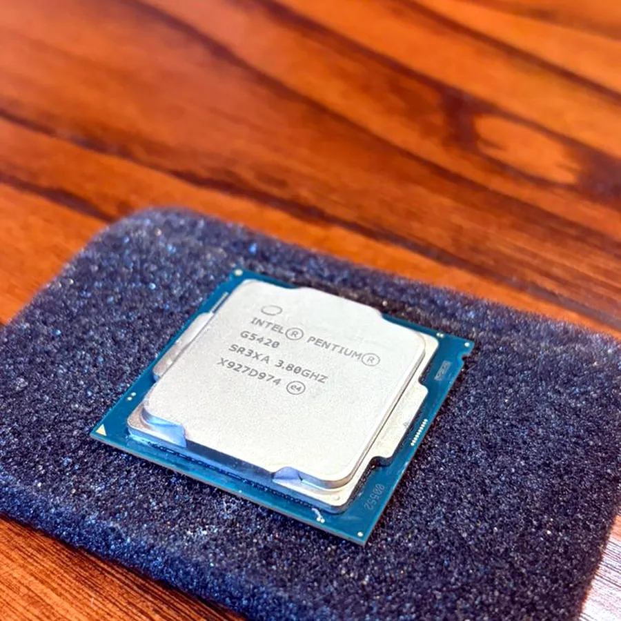 Процессор Intel Pentium G5420