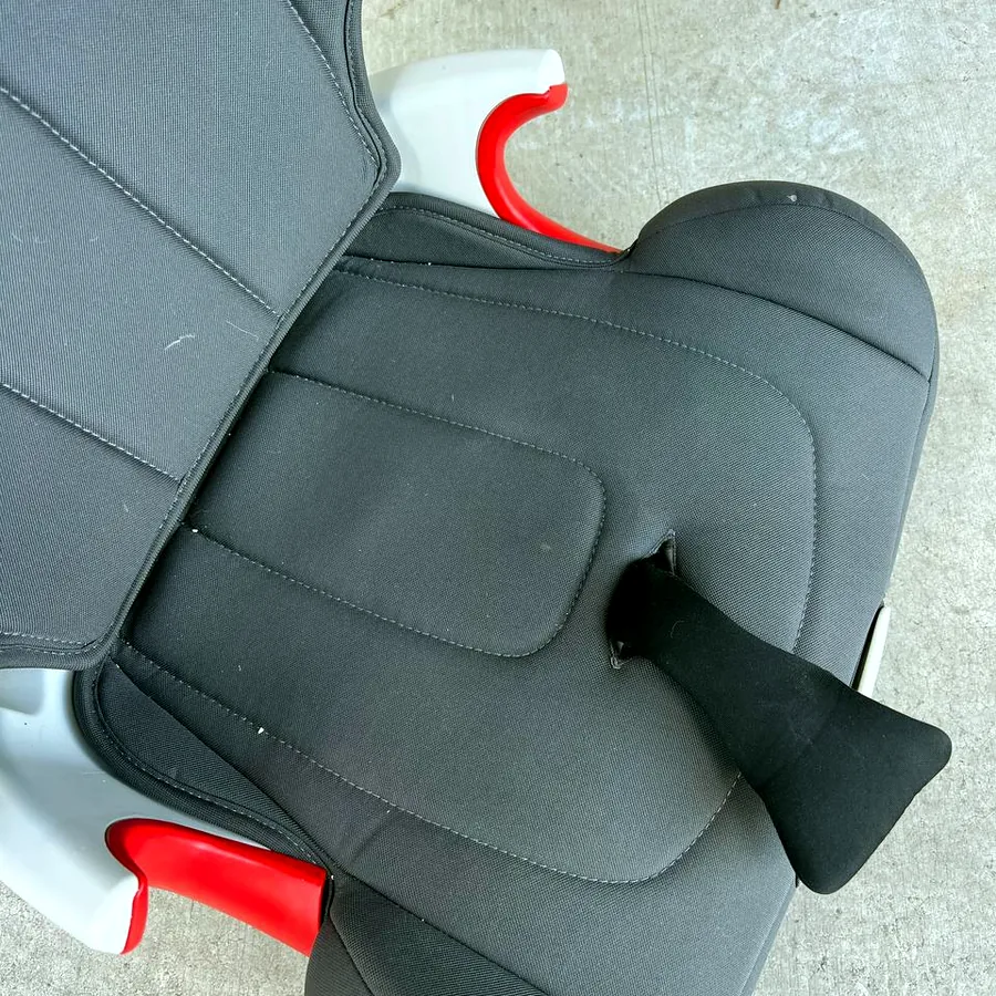 Детское автомобильное кресло Britax Romer KIDFIX