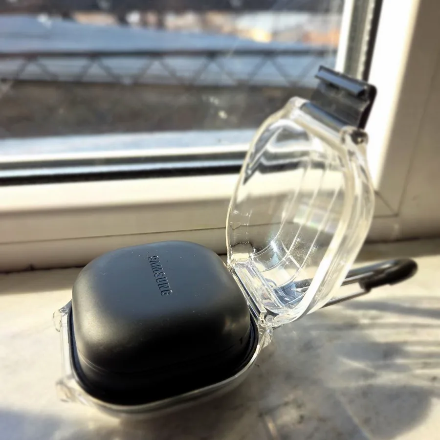 Водонепроницаемый чехол для Galaxy Buds
