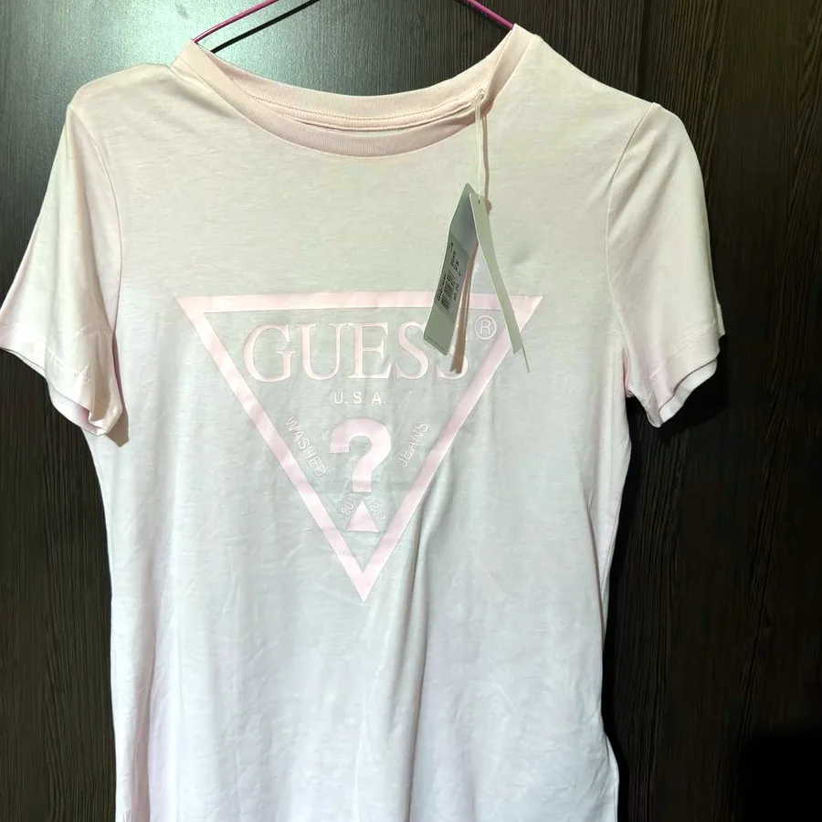 Футболка Guess, размер XS