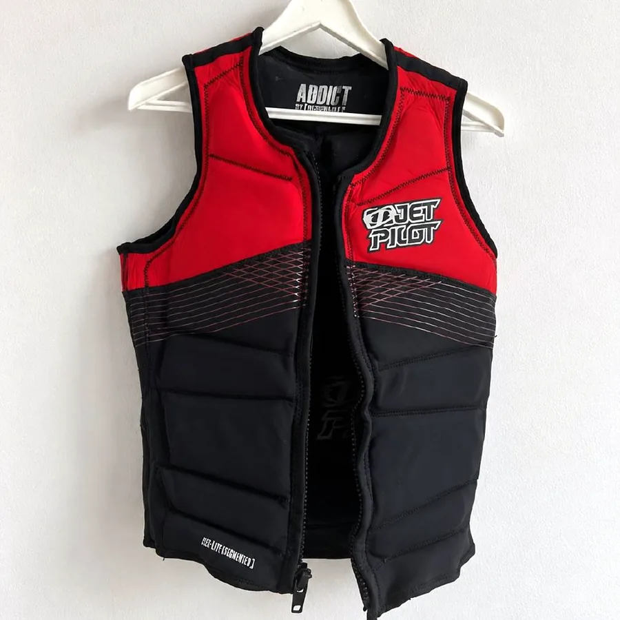 Неопреновый жилет Jetpilot Addict Reversible