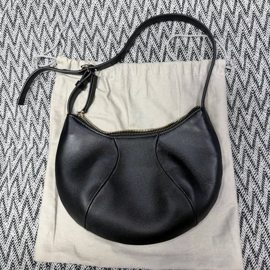 Сумка Trussardi кожаная, чёрная