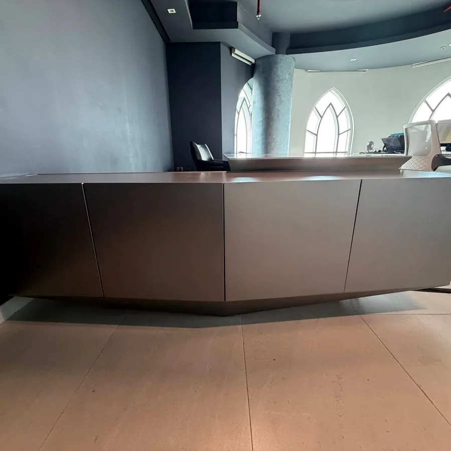 Офисная мебель Roche Bobois, комплект
