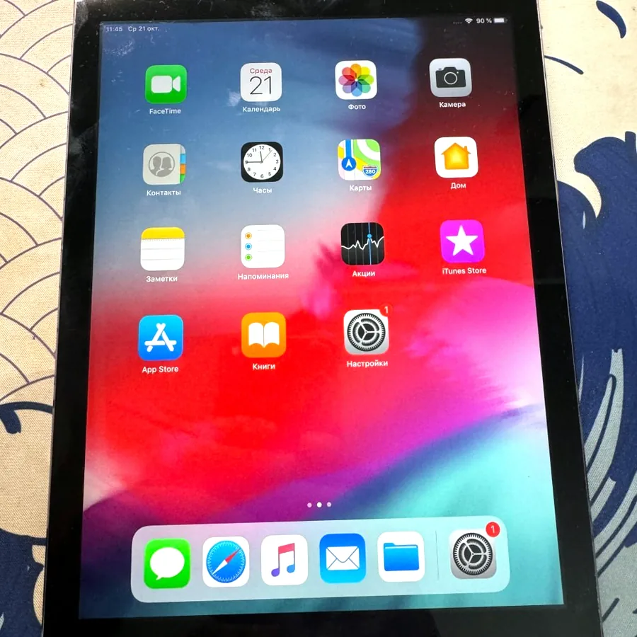 iPad Air 1-го поколения, 32 ГБ, Wi-Fi + Cellular