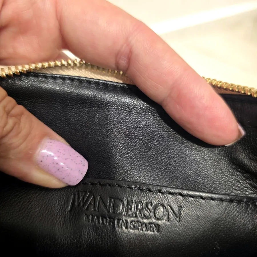 Сумка JW Anderson Bumper Bag, кожа ягнёнка