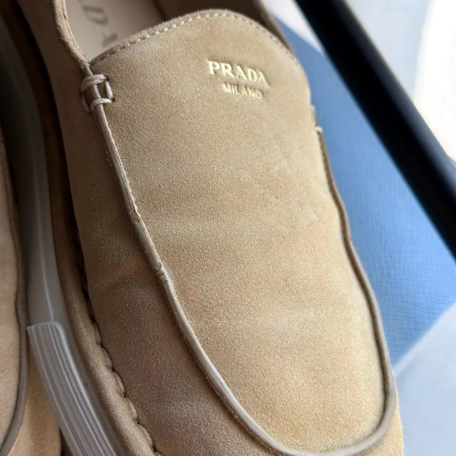 Лоферы Prada, оригинальные