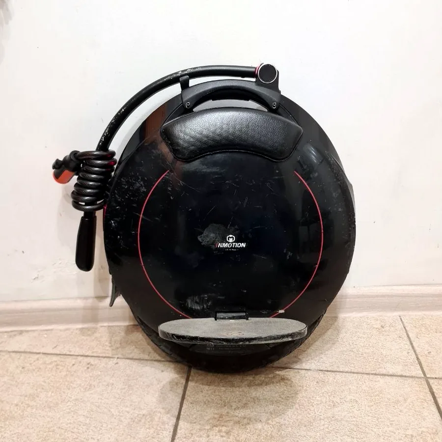 Моноколесо Inmotion V5F, пробег 3700 км