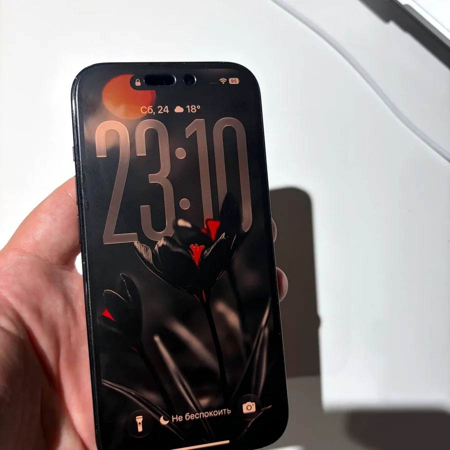iPhone 15, 128 GB, аккумулятор 84%