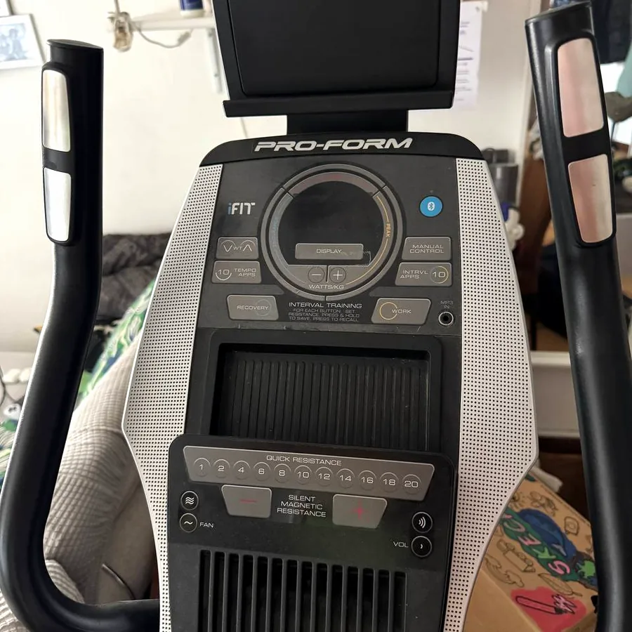Велотренажер ProForm 255 CSX с iFit