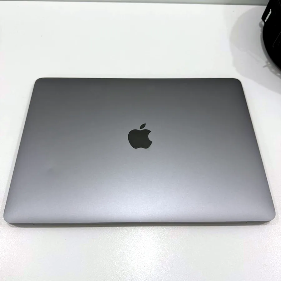 MacBook Air M1 2020, Space Grey