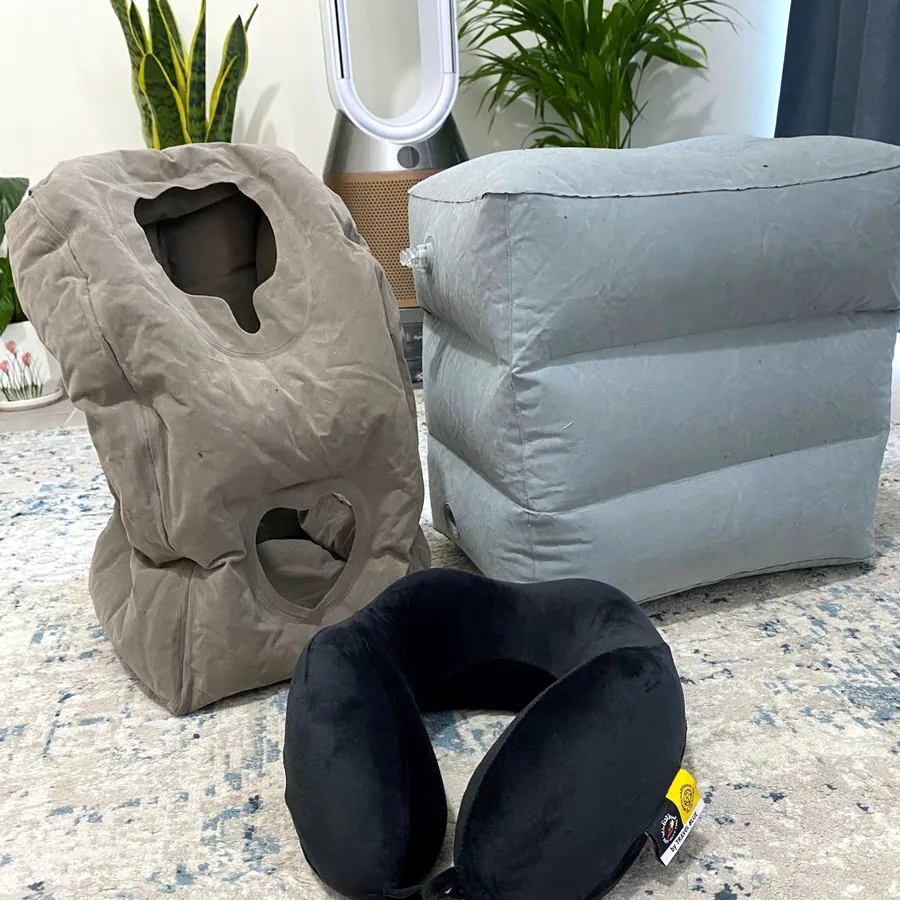 Travel pillows set