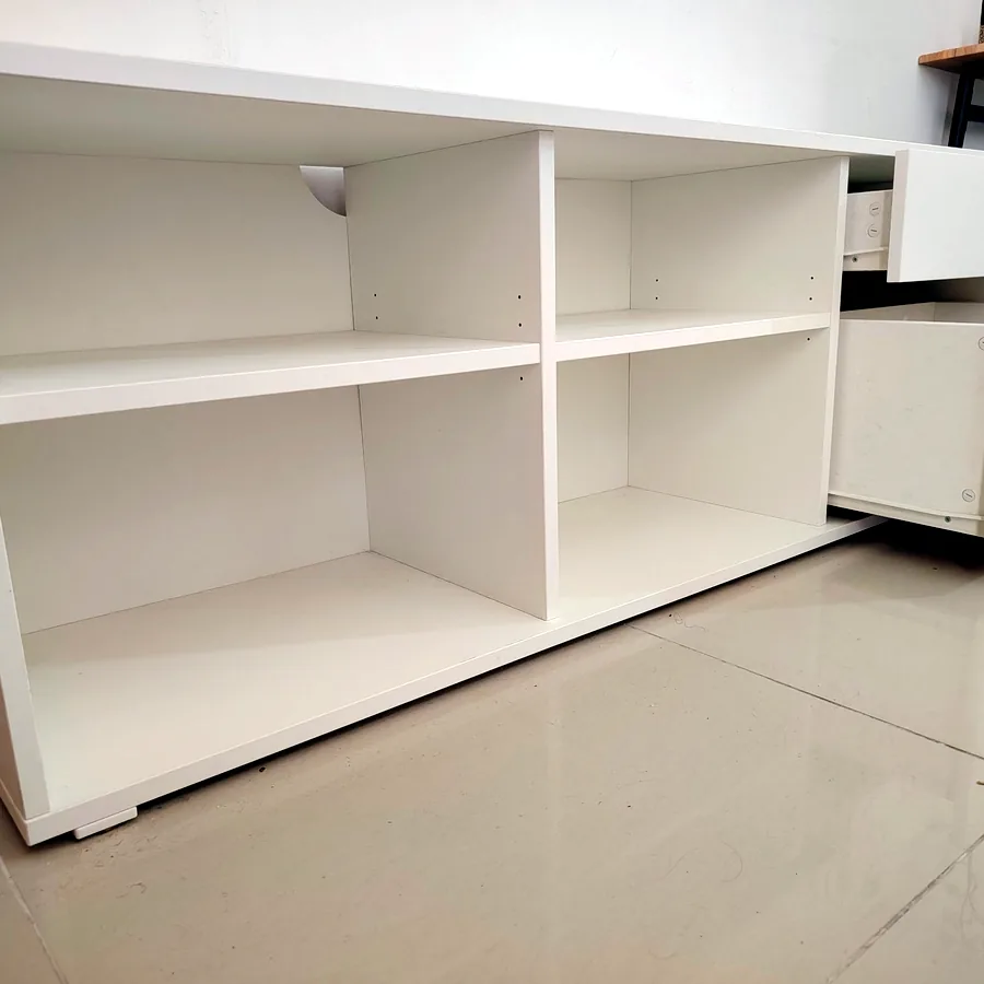 Тумба под TV белая IKEA, 146×37×50 см