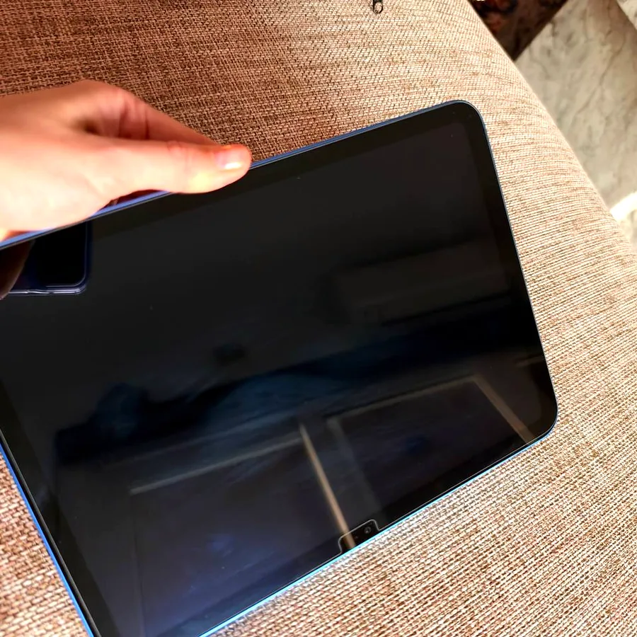 iPad 11-го поколения, 128 ГБ, 2025 года