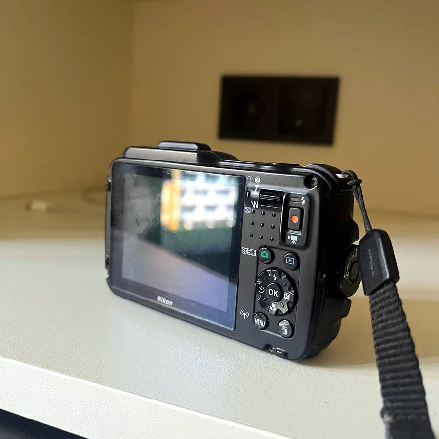 Фотоаппарат Nikon AW130