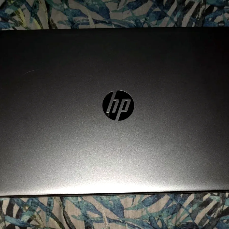 Ноутбук HP 15.6 дюймов, Intel Core i3, 8GB RAM