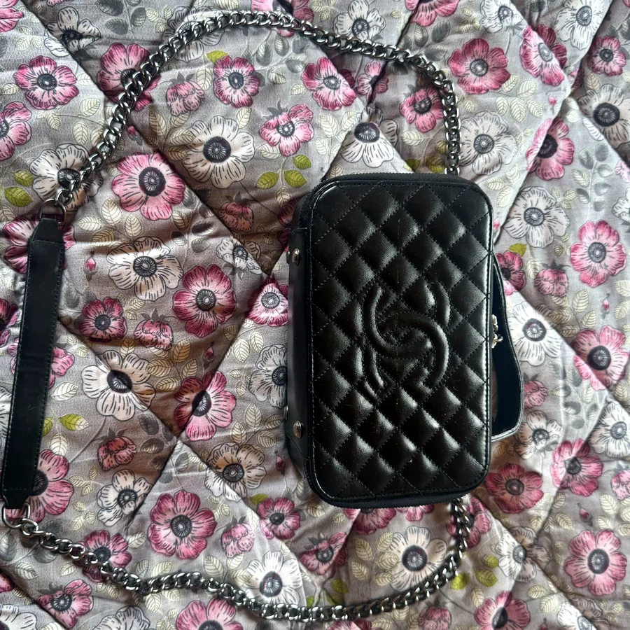 Сумка Chanel чёрная, отличное состояние