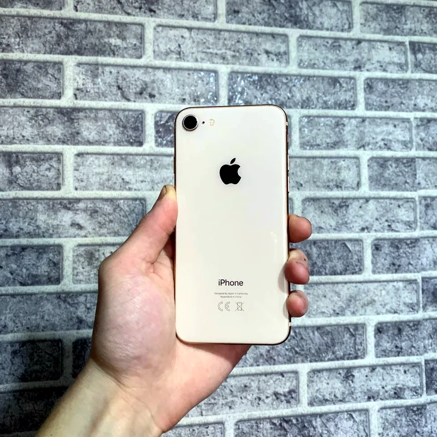 iPhone 8, 256 ГБ, золотой, состояние отличное