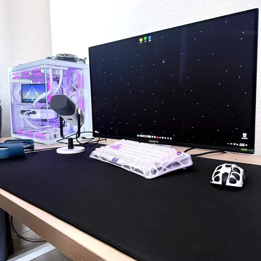 Игровой компьютер с монитором, RTX 5070