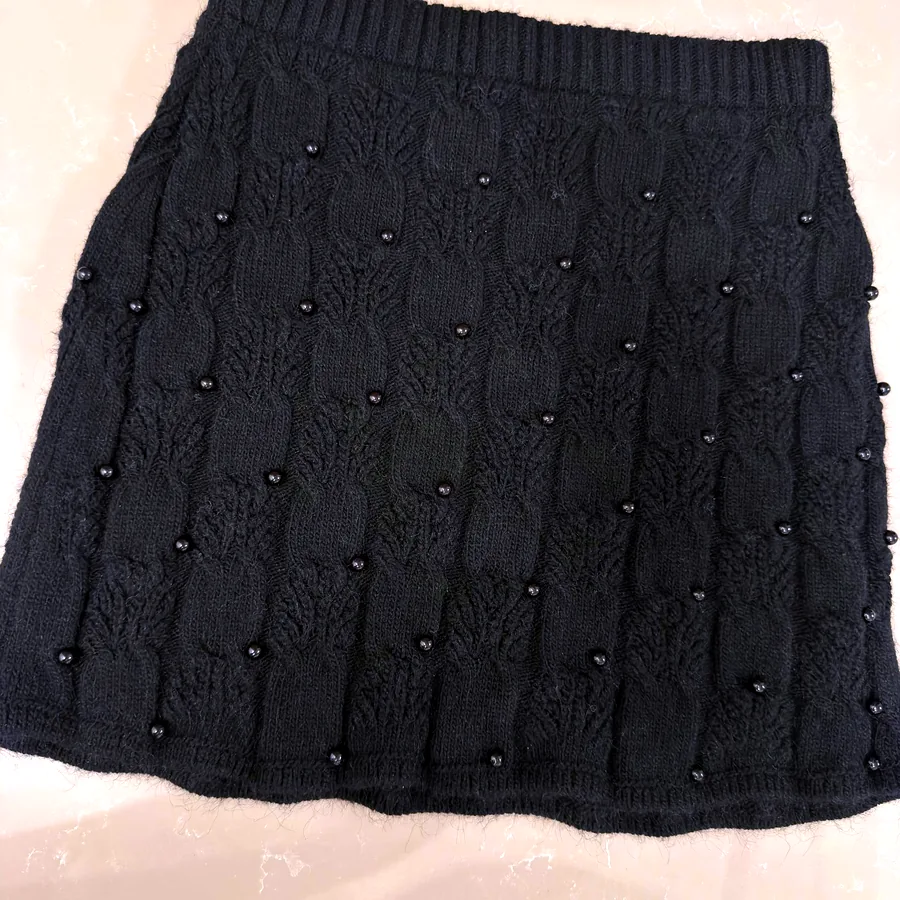 Костюм Zara новый, юбка и кофта, XS/S