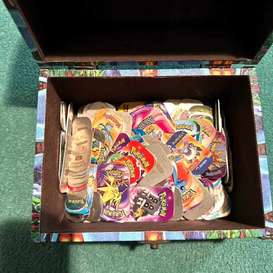 Pokémon tags, 250-300 штук