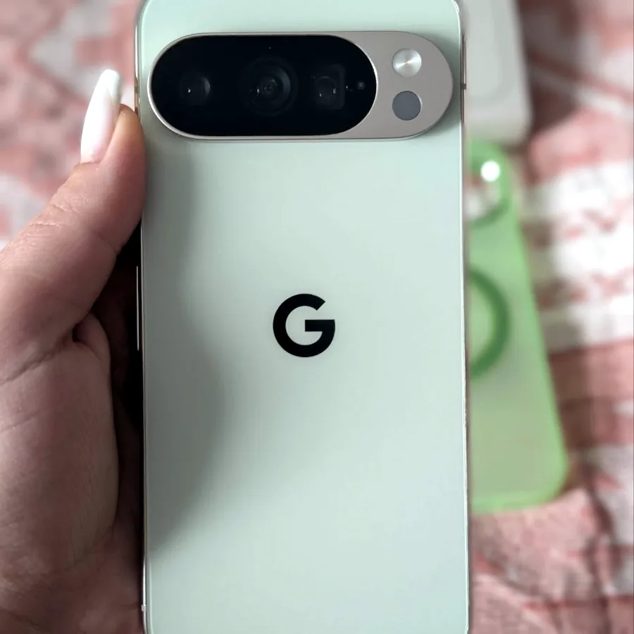 Google Pixel 10 Pro 256 GB, идеальное состояние
