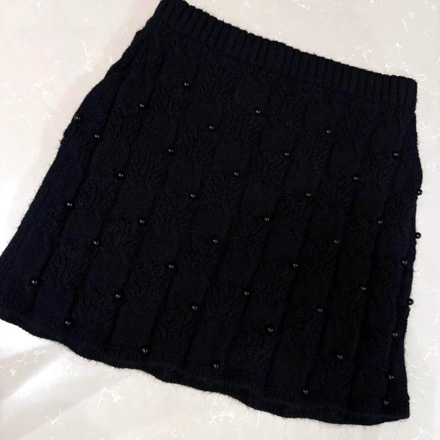Костюм Zara новый, юбка и кофта, XS/S