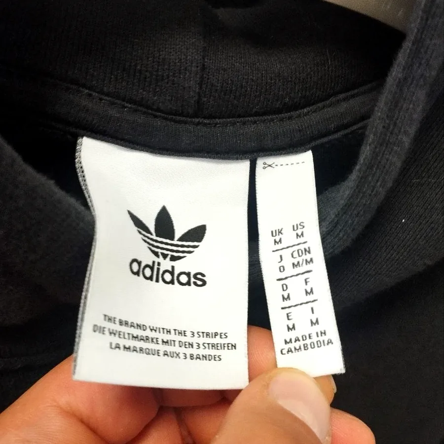 Худи Adidas, размер M