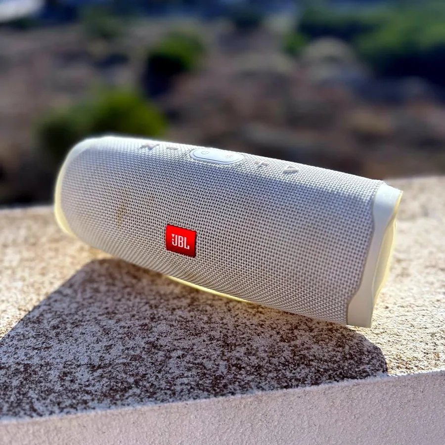 Колонка JBL