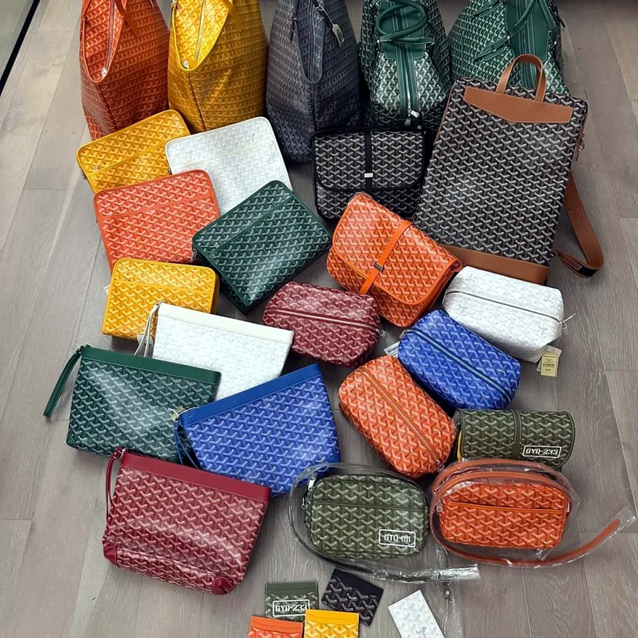 Продукция Goyard