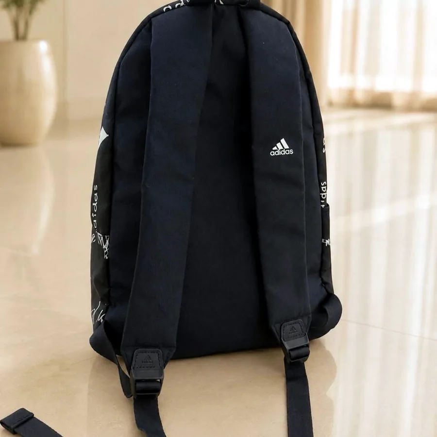 Рюкзак Adidas подростковый, как новый