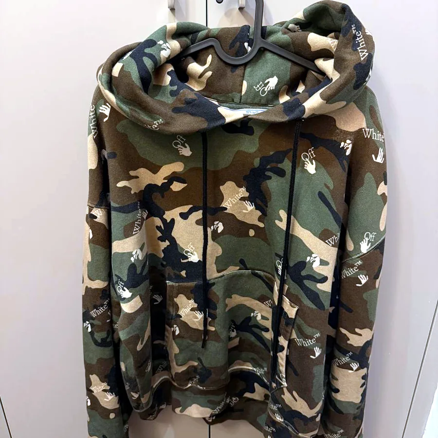 Off-White camo hoodie, размер M