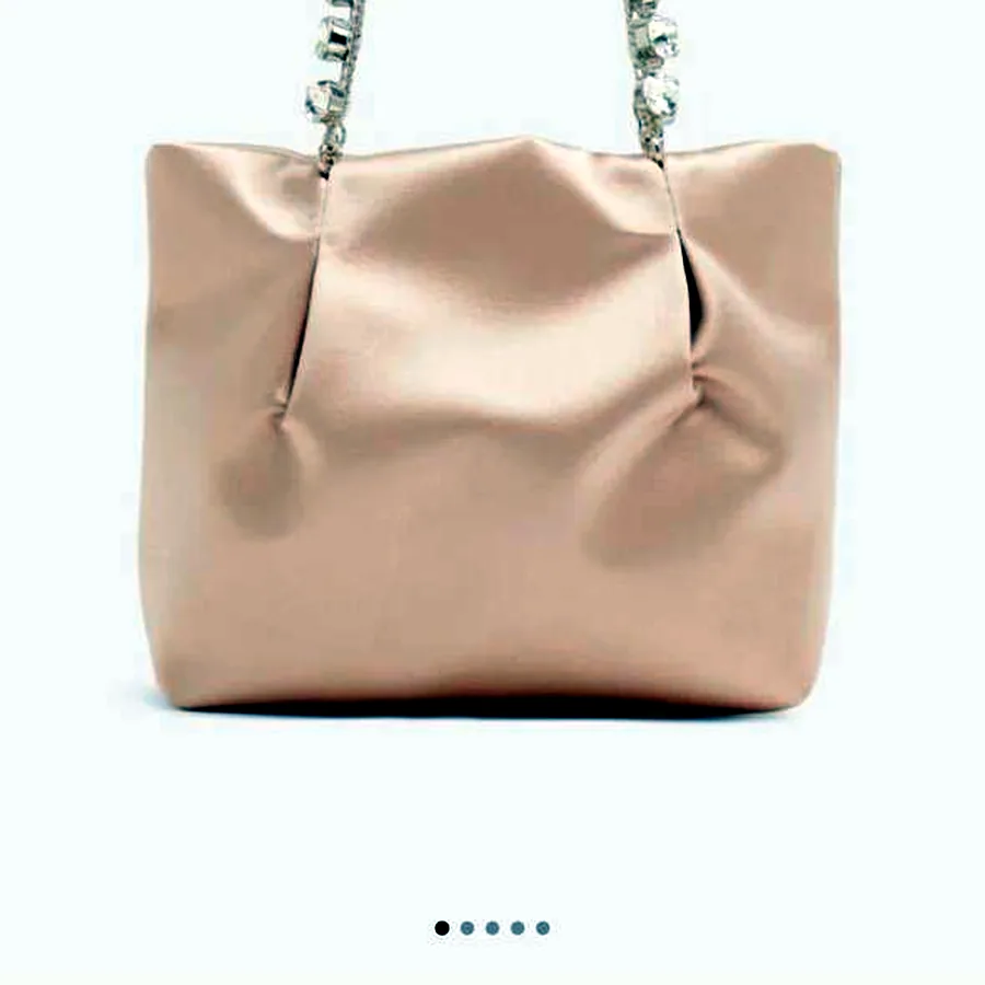 Вечерняя сумочка Aquazzura