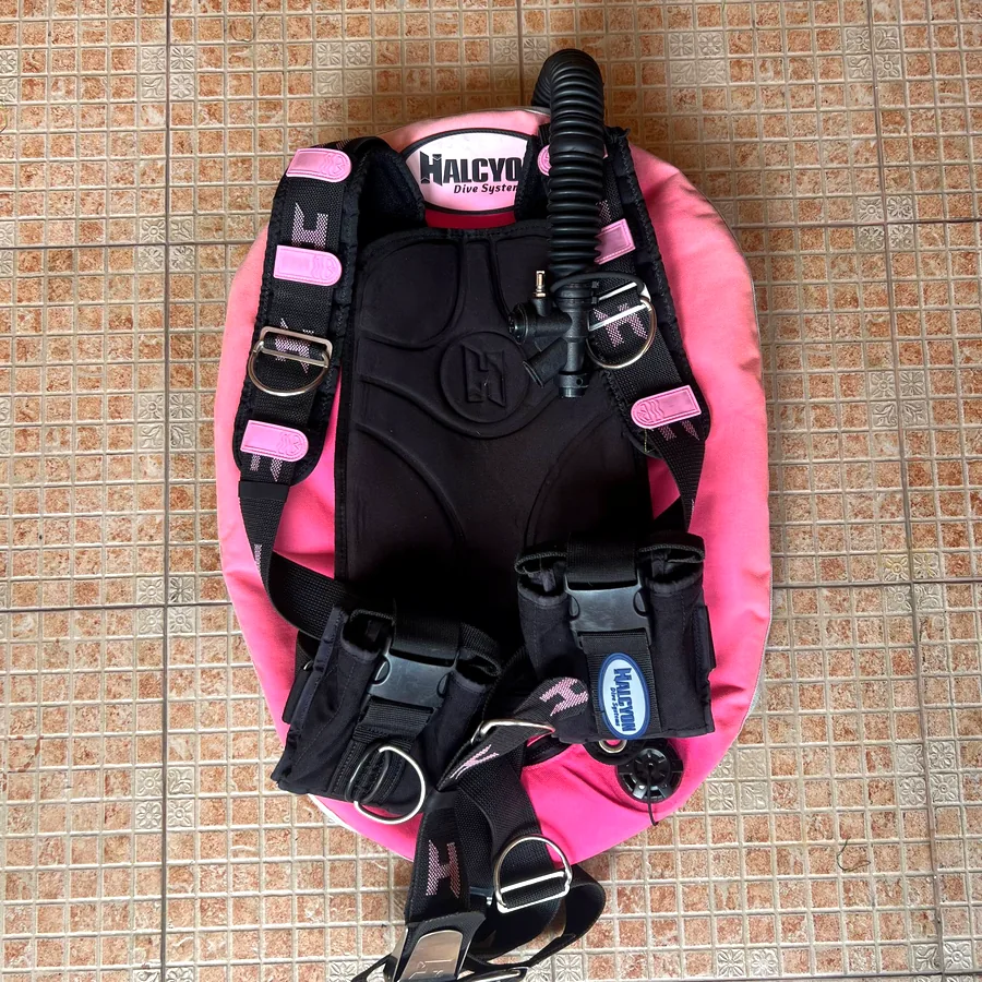 Halcyon 24L Diving Wing, отличное состояние