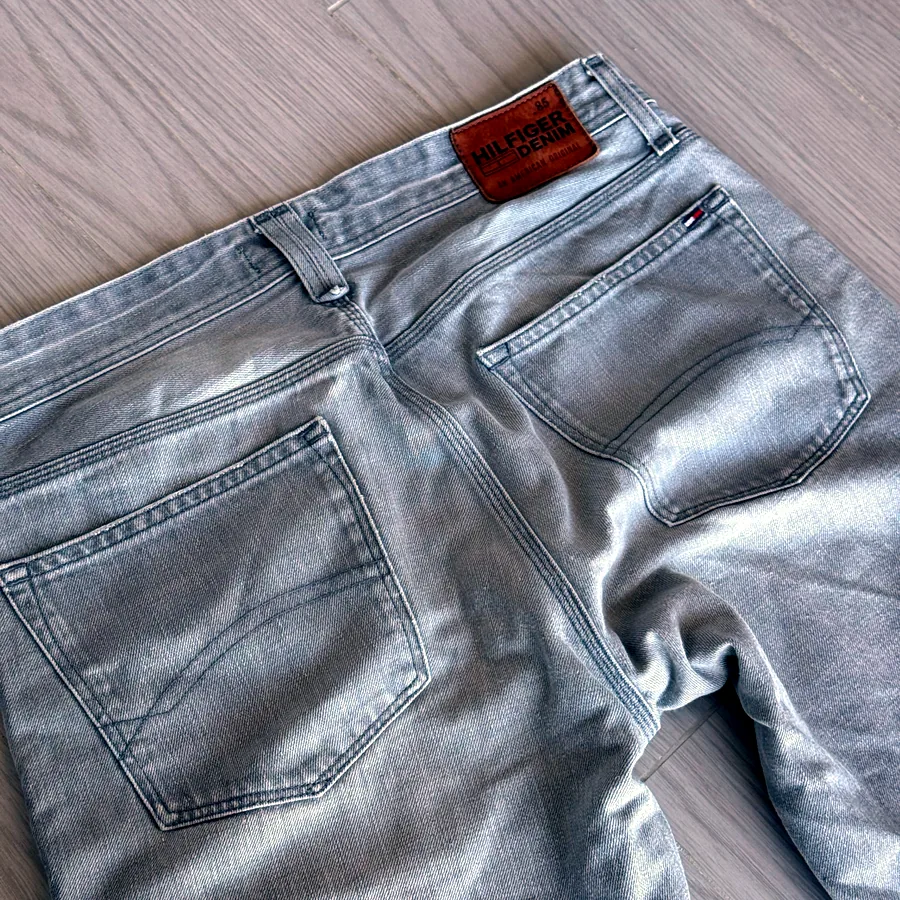 Джинсы Tommy Hilfiger, размер 33/34