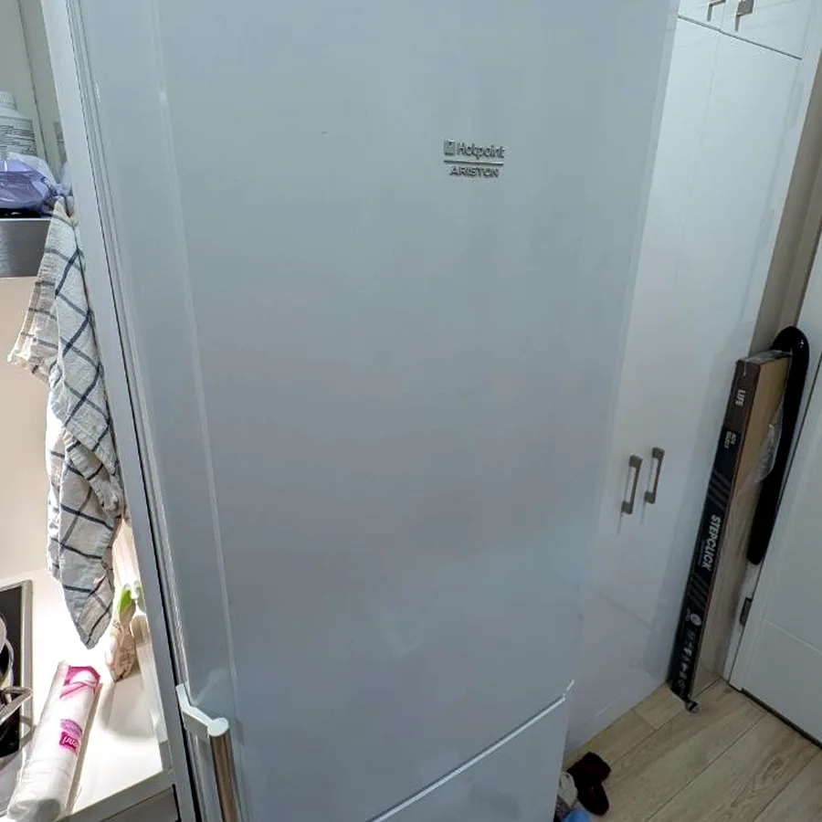 Холодильник Hotpoint Ariston с доставкой