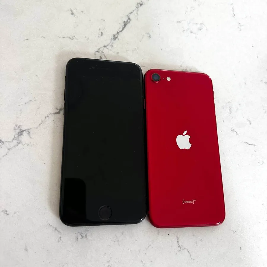 Два iPhone 7