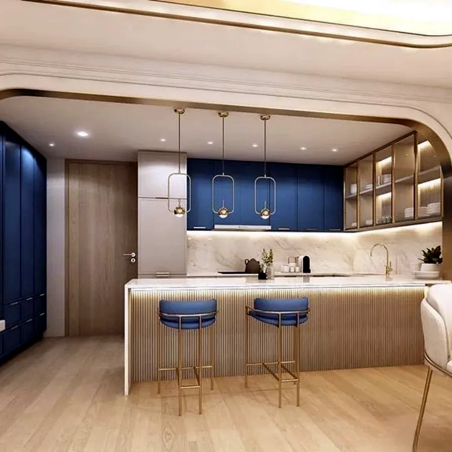 Bellevue Beachfront, Лаян