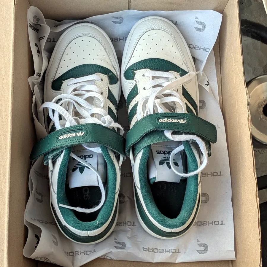 Кроссовки Adidas 42, оригинал