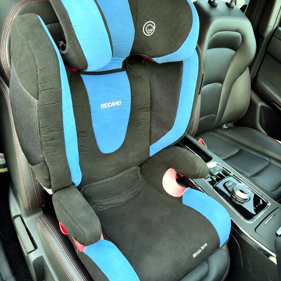 Автокресло Recaro