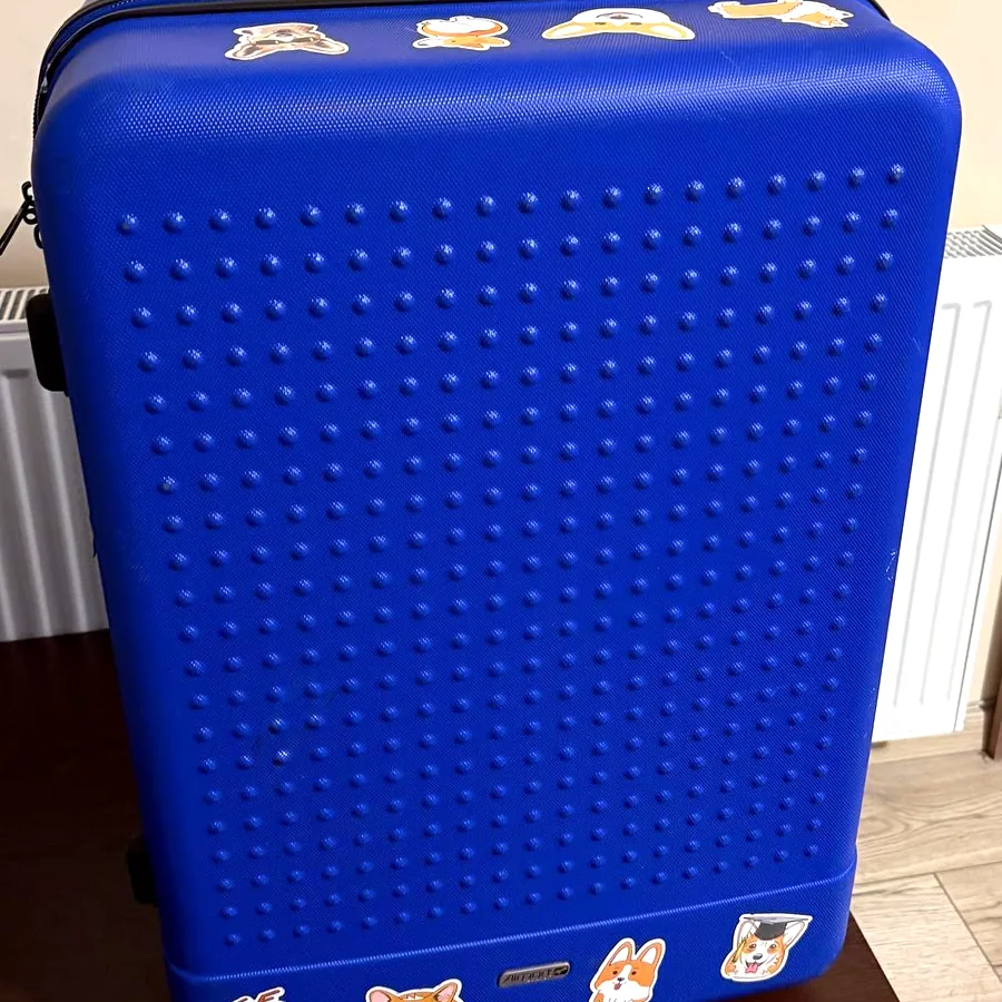 Чемодан 67x45x29 см