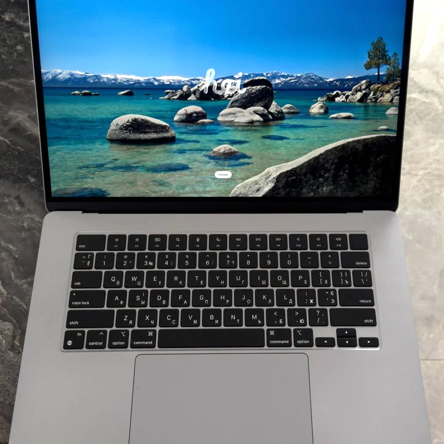 MacBook Air 15 M2, 8 ГБ, 256 ГБ SSD