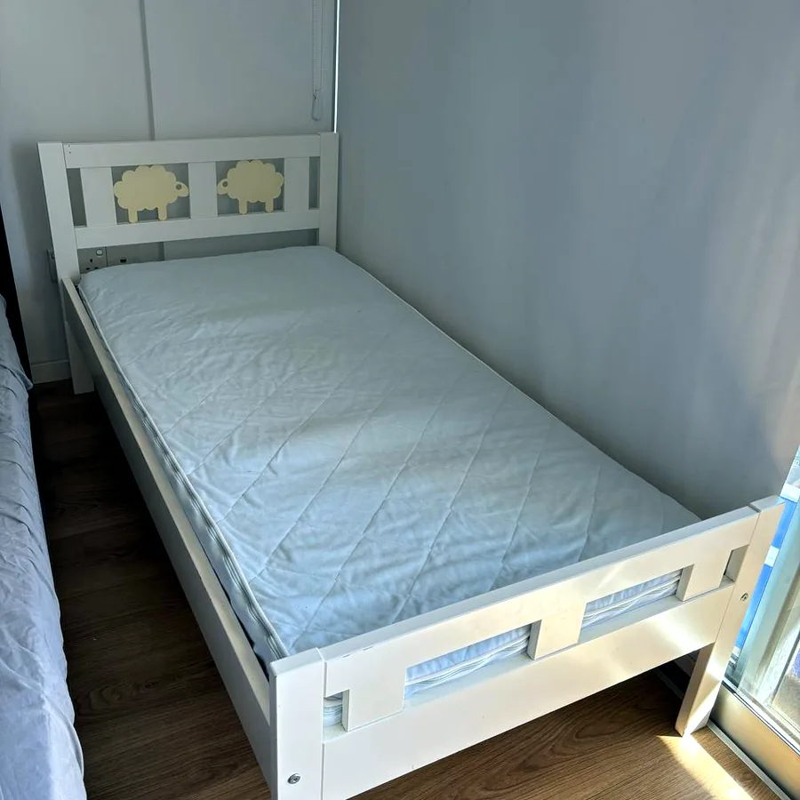 Детская кровать Ikea 70x160 с матрасом