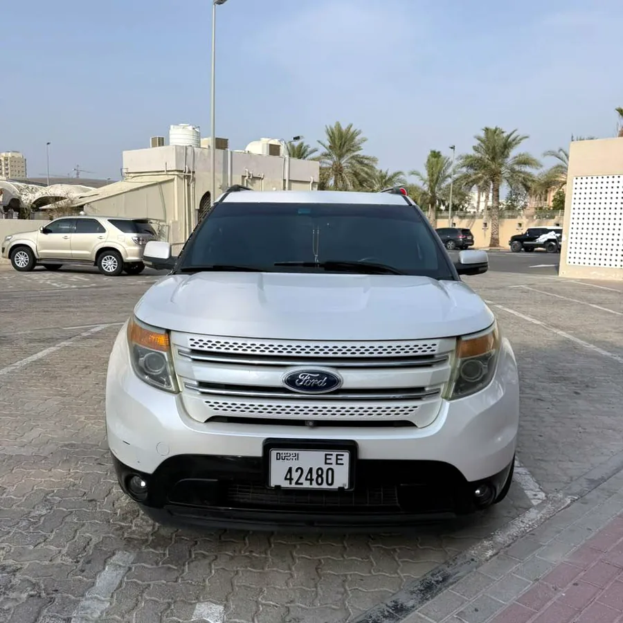 Ford Explorer 2011, 3.6 V6, пробег 118 000 км