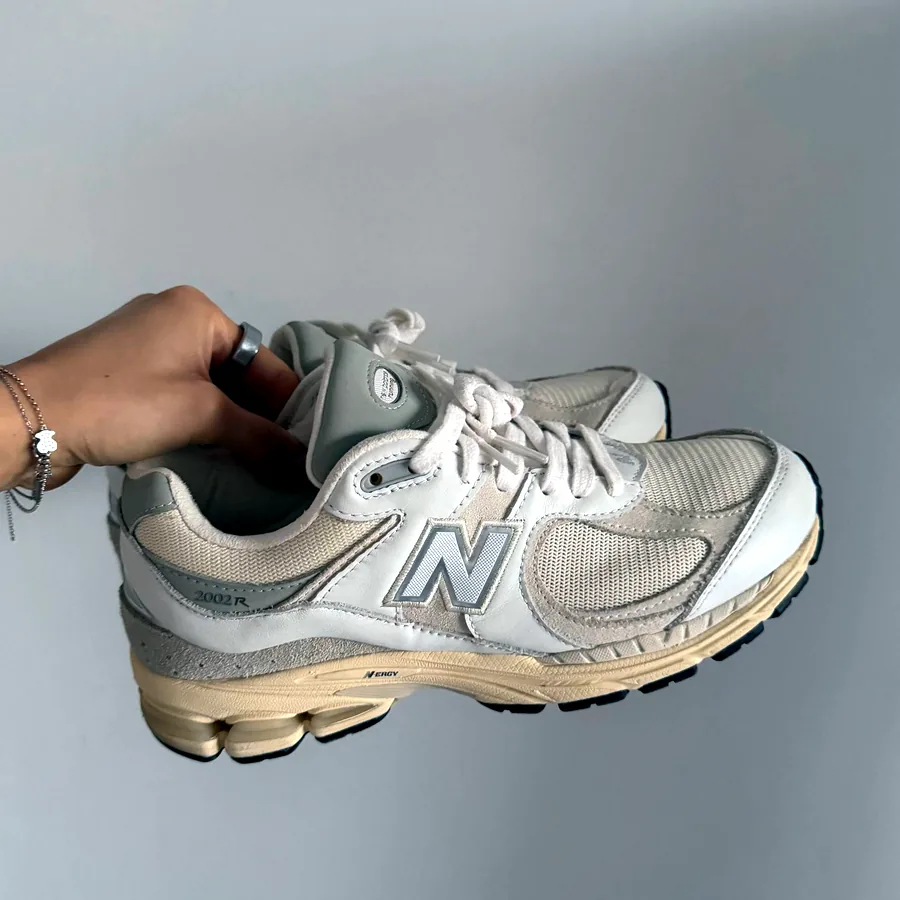 Кроссовки New Balance, размер 40
