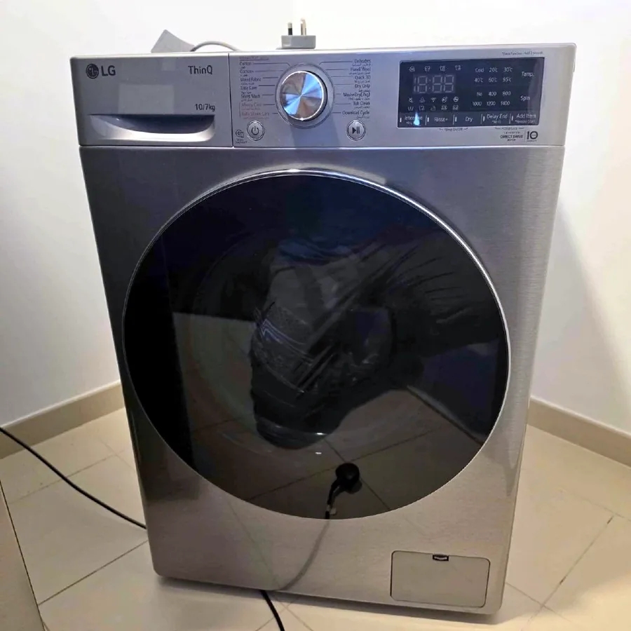 Стиральная машина LG ThinQ с сушкой, 10+7 кг