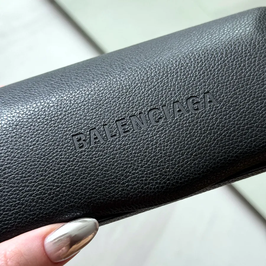 Очки Balenciaga BB0101S cat-eye, оригинал