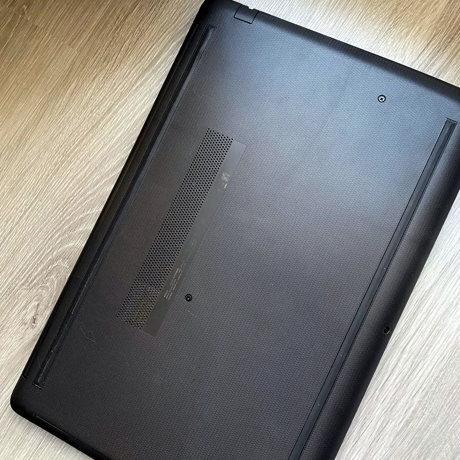 Ноутбук HP, AMD Ryzen 5, 8 GB RAM, 256 GB SSD
